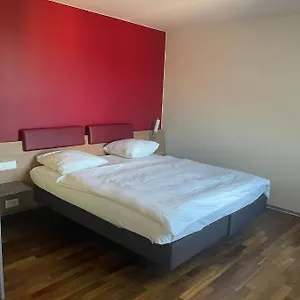 Swiss Star Irchel - Self Check-in Appartement Zürich